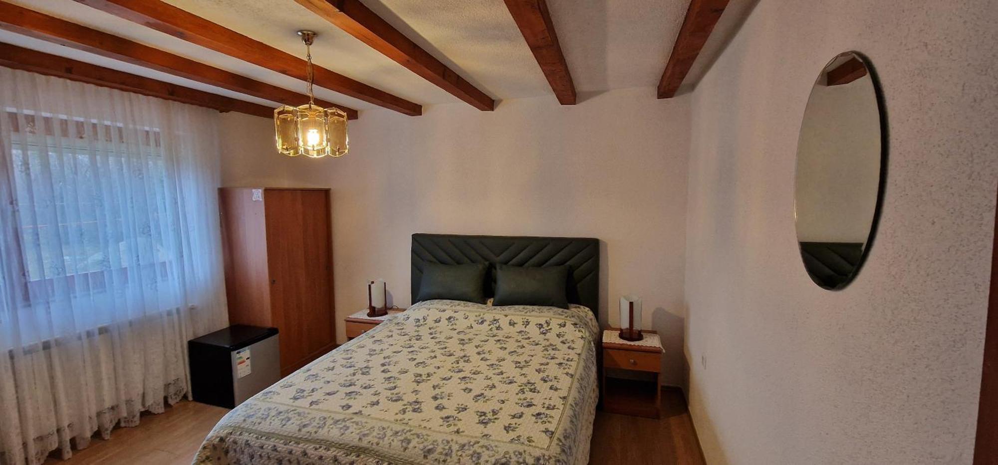 House Samardzic Hotell Jezerce Exteriör bild