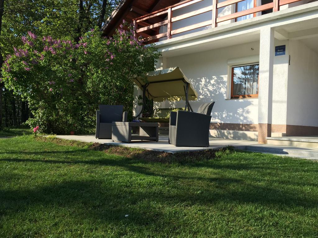 House Samardzic Hotell Jezerce Exteriör bild