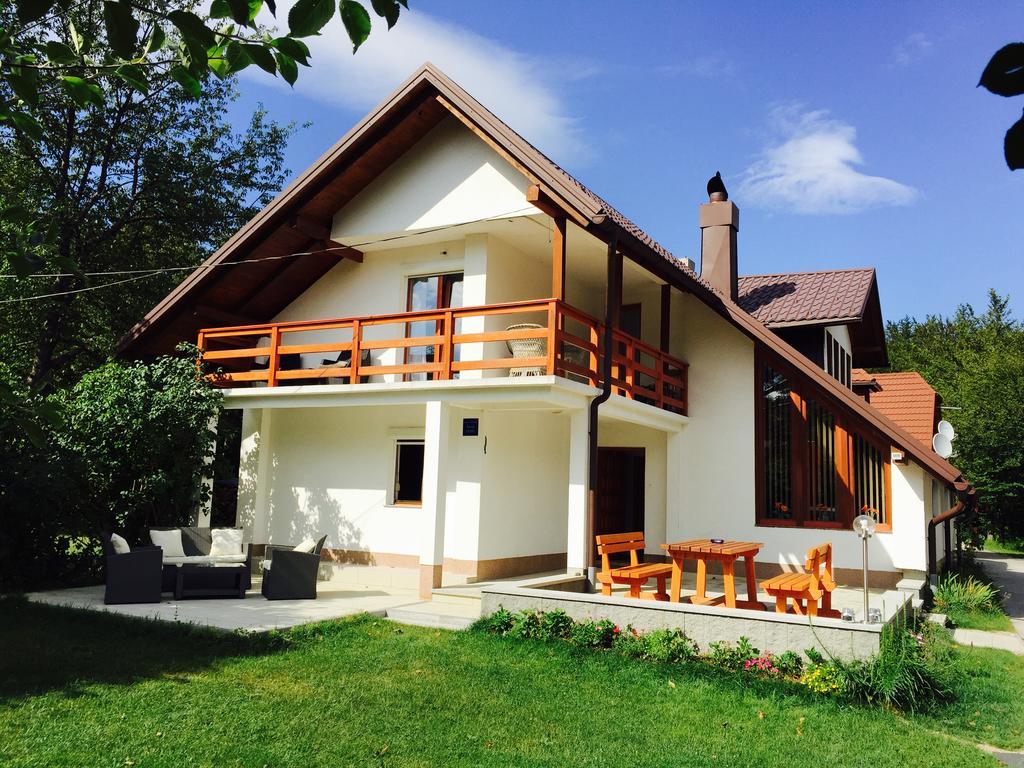 House Samardzic Hotell Jezerce Exteriör bild